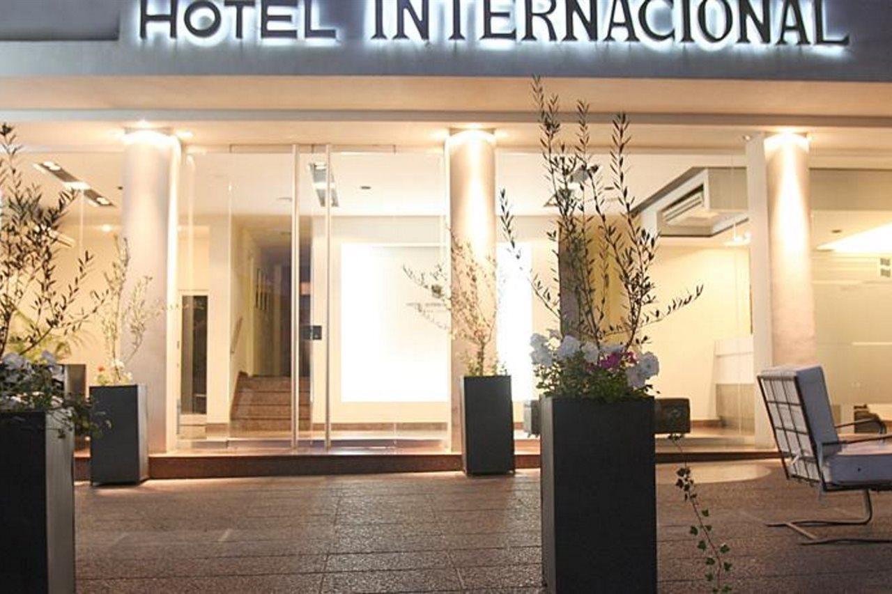 Hotel Internacional Mendoza Exterior foto